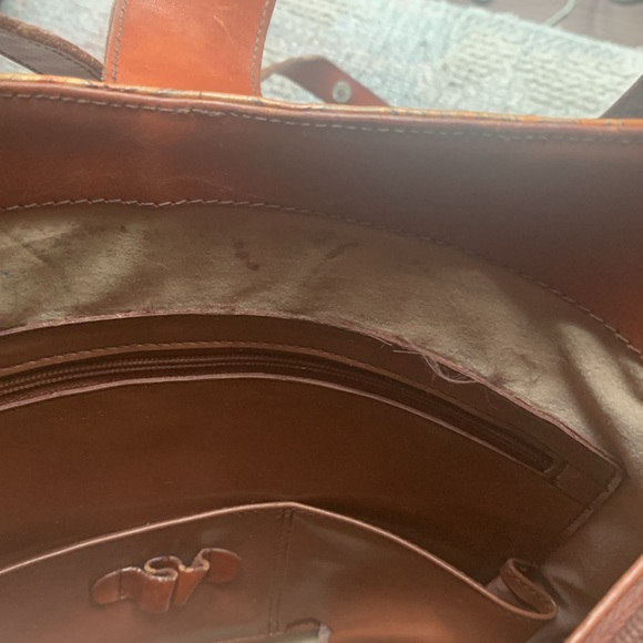 Brahmin Leather Shoulder Bag - Picture 7 of 11